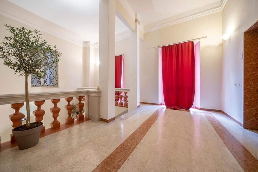Via Emilia Centro - Stupendo Appartamento A Μόντενα Εξωτερικό φωτογραφία