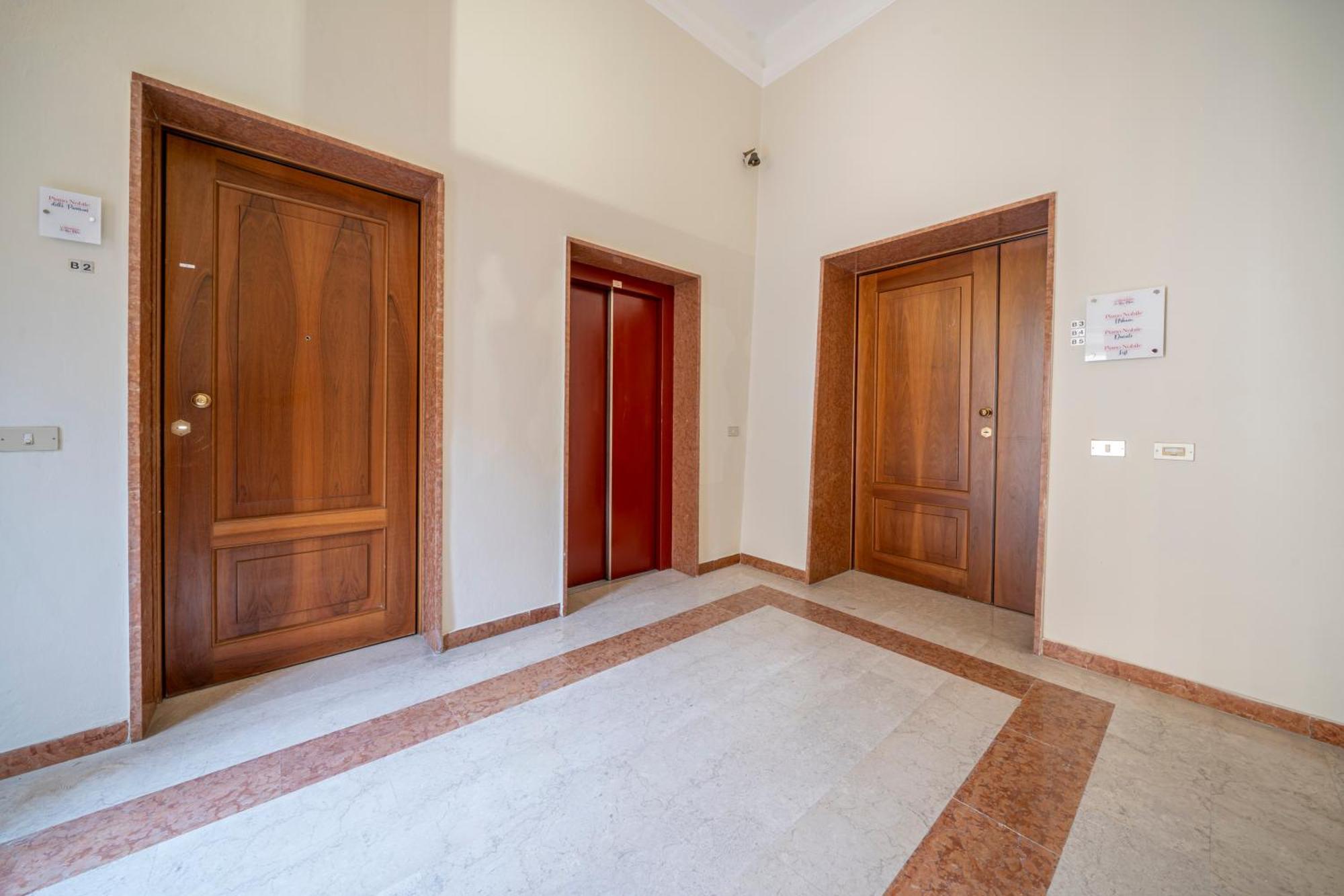 Via Emilia Centro - Stupendo Appartamento A Μόντενα Εξωτερικό φωτογραφία