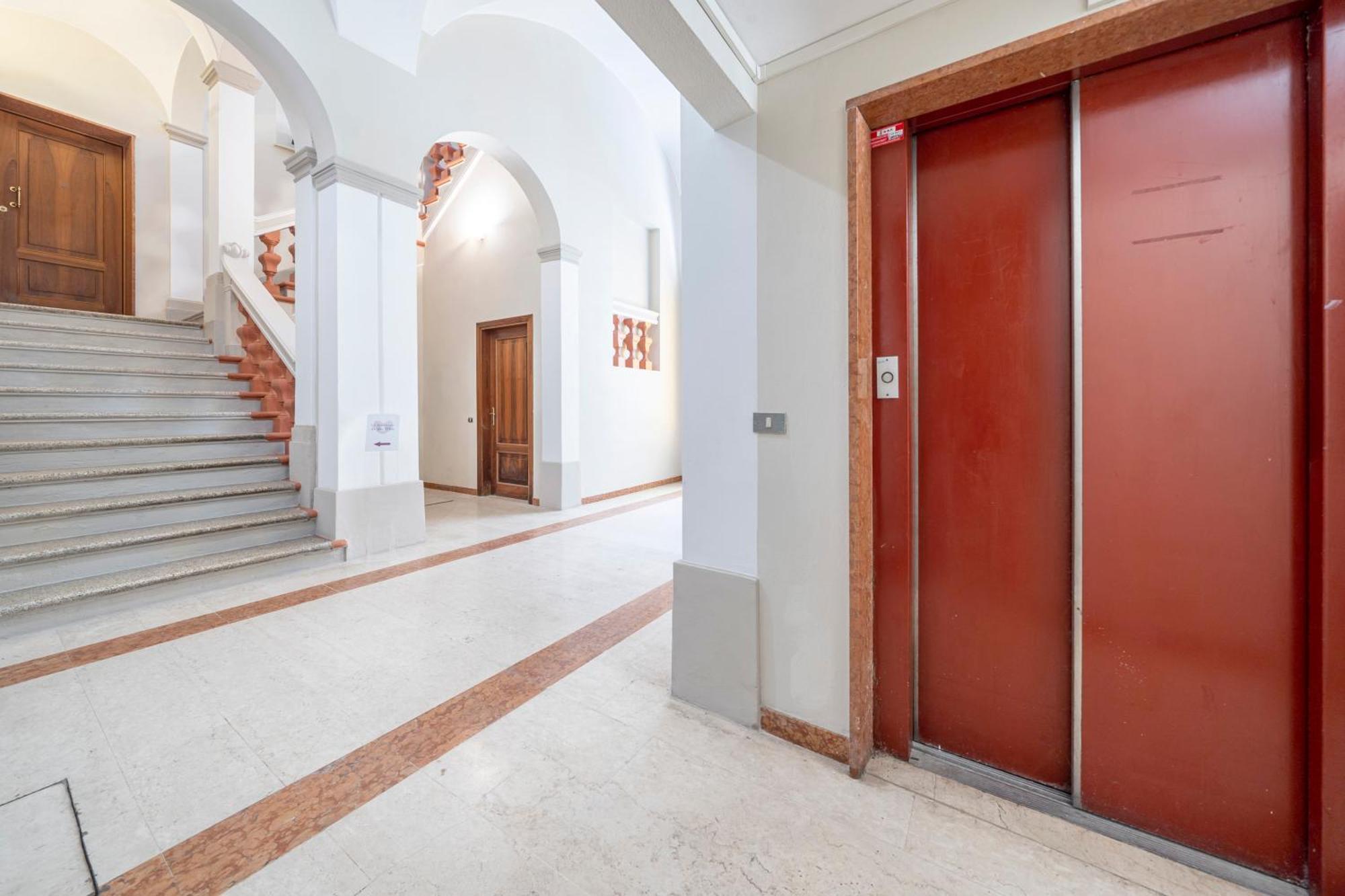 Via Emilia Centro - Stupendo Appartamento A Μόντενα Εξωτερικό φωτογραφία